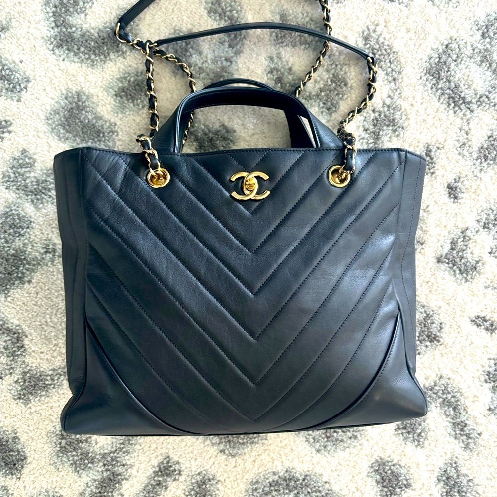 CHANEL Statement Tote Chevron Pattern Black with Gold hardware